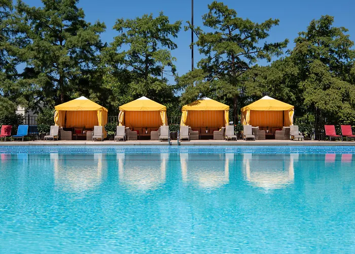 Family Friendly Hotels Nced Conference Center &